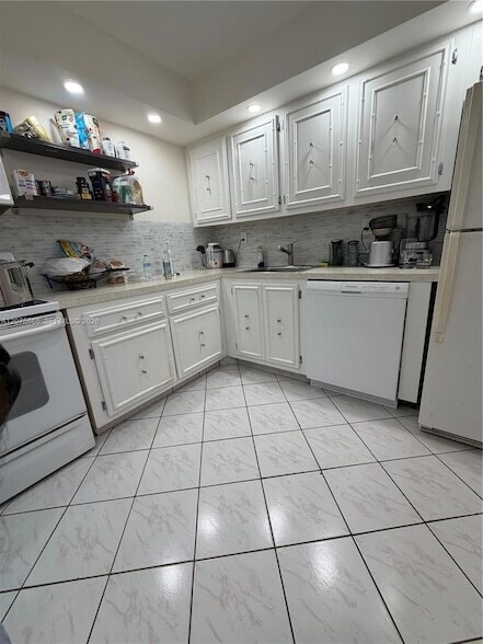 Foto del edificio - 2000 Atlantic Shores Blvd