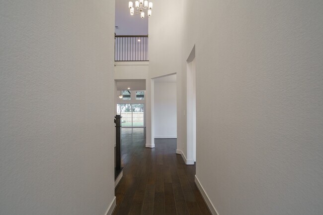 Foto del edificio - 24606 Keswick Vly Wy