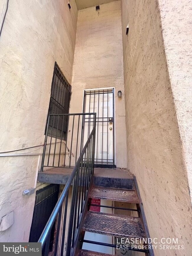 Photo - 1532 15th St NW Apartment