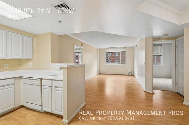 Photo - 3830 9Th St N-606W Apartment