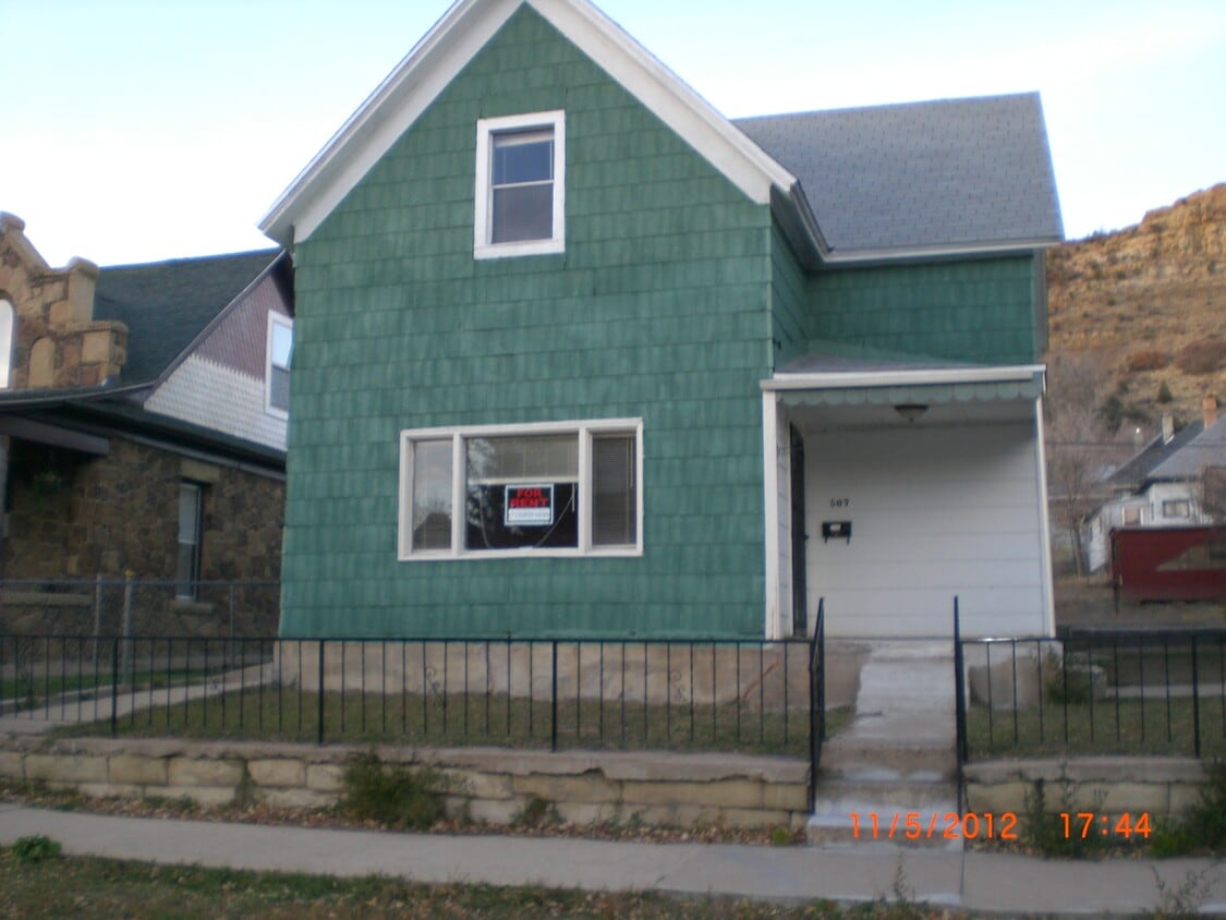 Primary Photo - 507 W Baca St