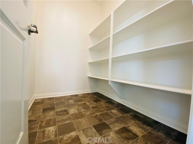 Foto del edificio - 1646 Sunny Height Ln