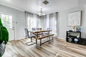 Building Photo - 92 N Deerfoot Cir