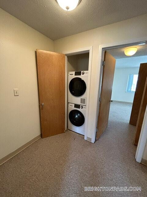 Foto del edificio - 154 N Beacon St