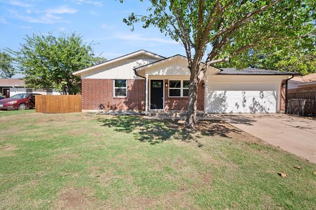 Primary Photo - 233 SW Murphy Rd