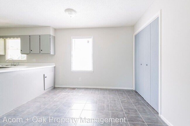Foto del edificio - 4 br, 2 bath House - 4008 Live Oak Rd