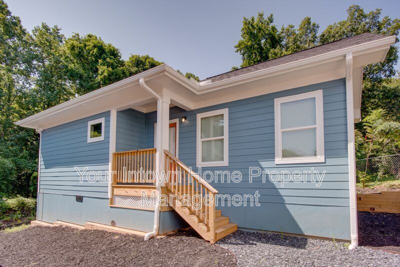 Photo - 2800 Mango Cir. NW