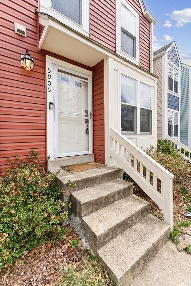 Foto del edificio - Welcome to your next home in the vibrant a...