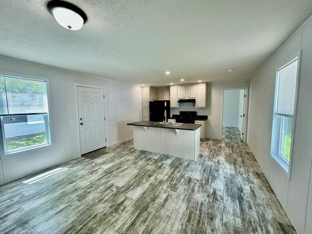 Foto del edificio - 2113 N Hickory Cir