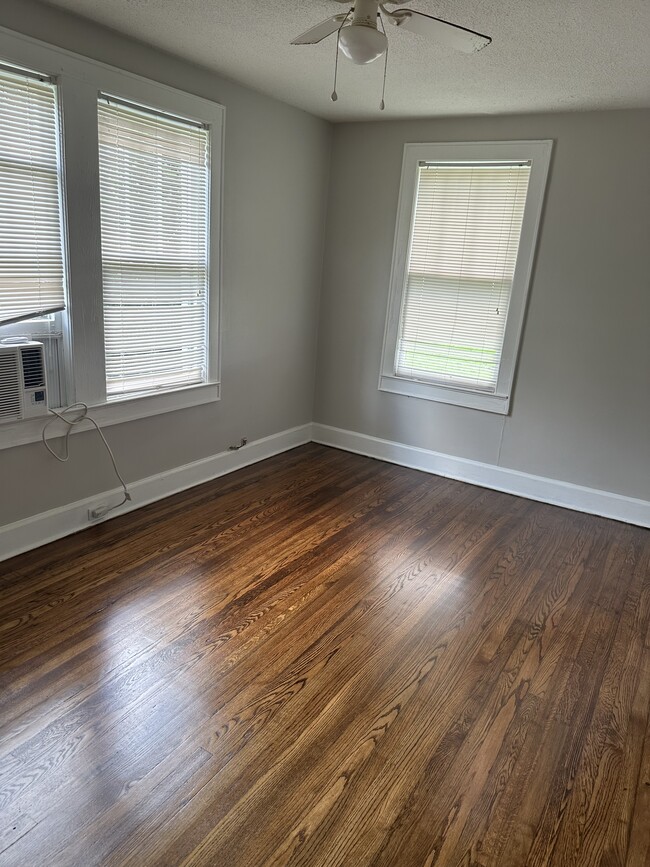 Bedroom - 1901 1st St