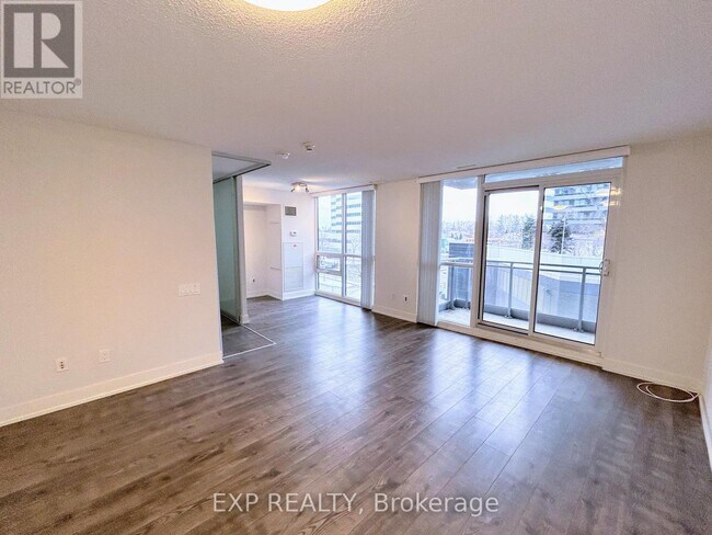 Building Photo - 23-523 Sheppard Ave E
