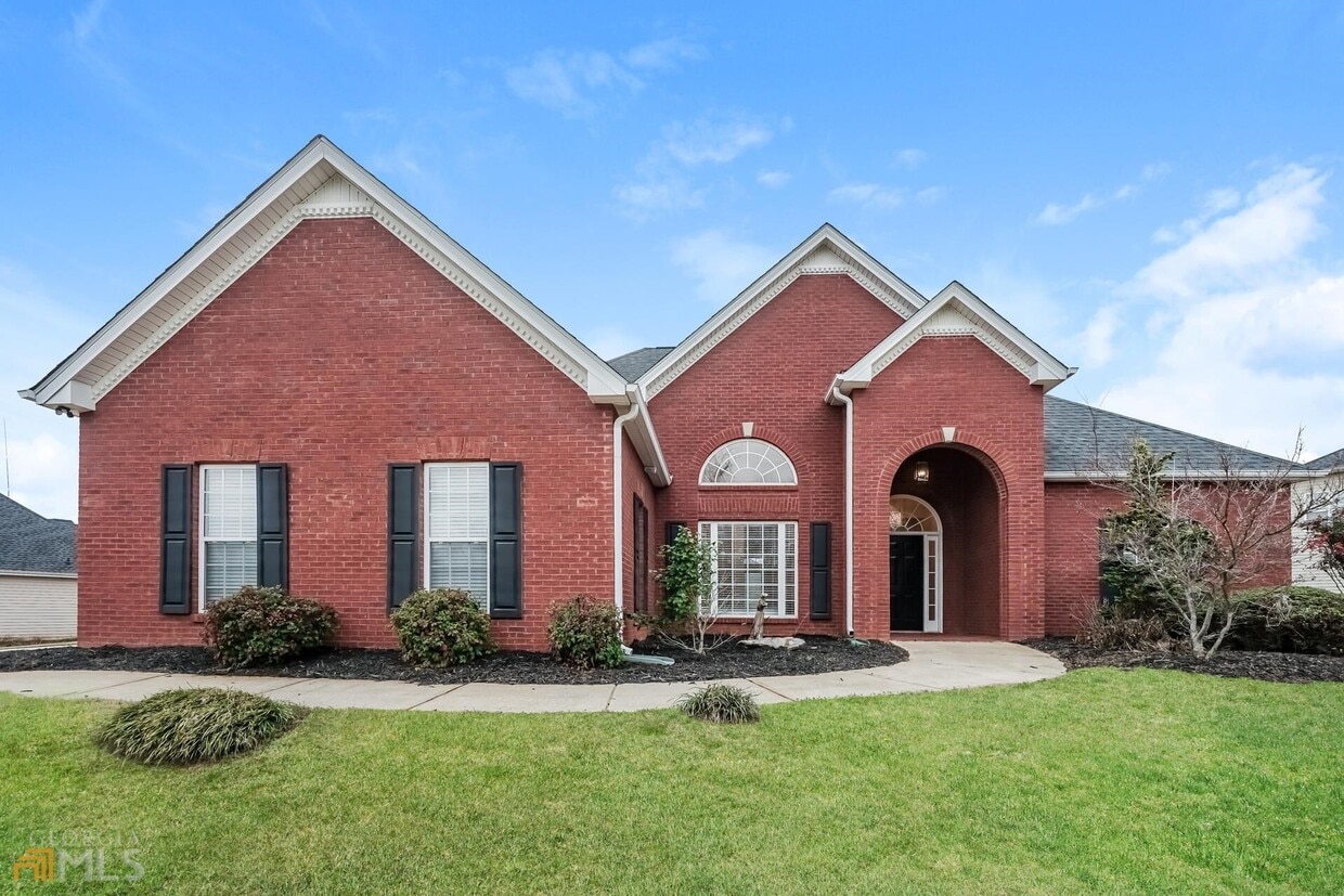 906 Center Bay Dr, Villa Rica, GA 30180 House Rental in Villa Rica