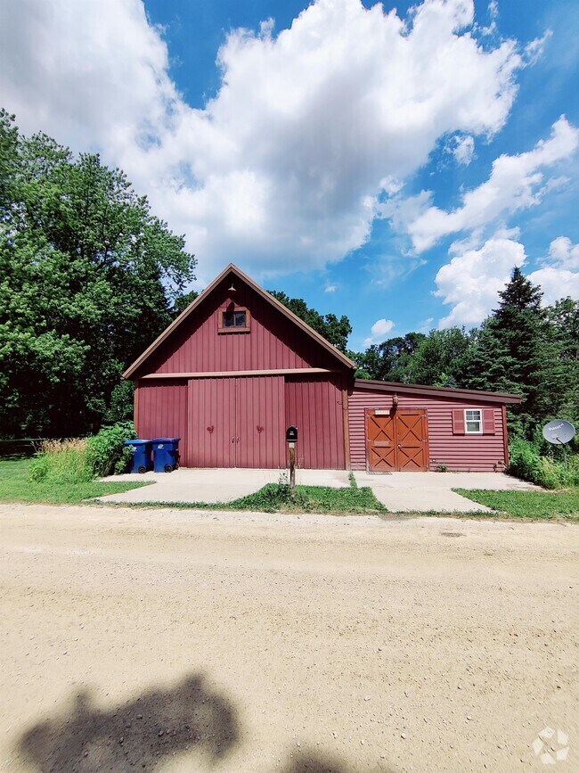 1 Bedroom Apartments For Rent in Sandwich IL 2 Rentals