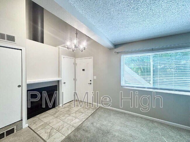 Foto del edificio - 8701 Huron St