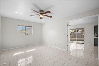 Building Photo - 9721 Deerfoot Dr