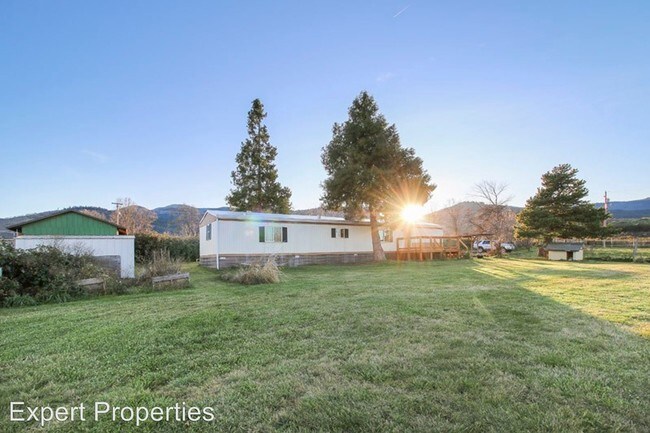 Building Photo - 2 br, 2 bath House - Washington Street, 770