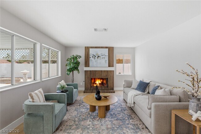 Foto del edificio - 9725 Cascade Falls Ave