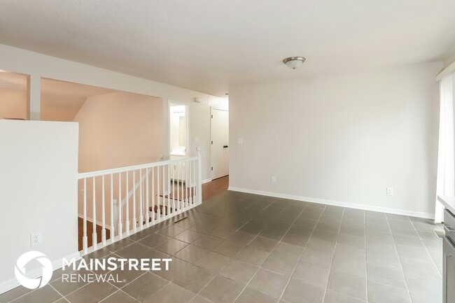 Building Photo - 6141 N Mercier St