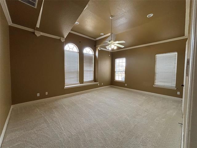 Building Photo - 834 San Clemente