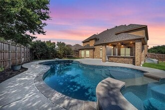 Building Photo - 2310 Palo Duro Dr