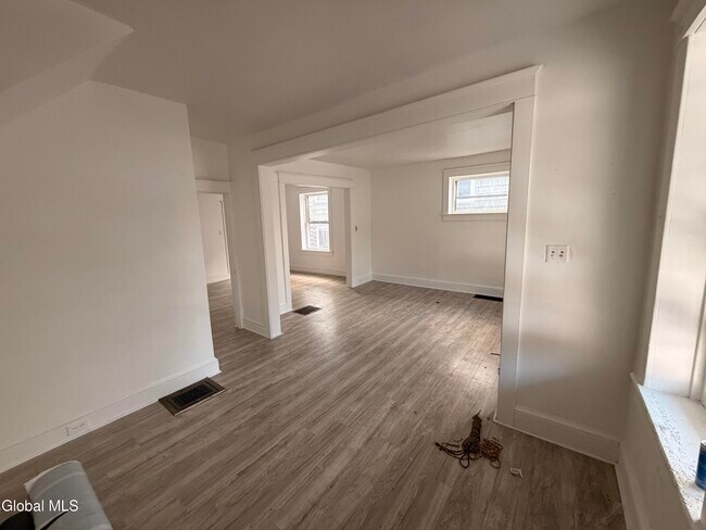 Foto del edificio - 21-23-23 Jackson St