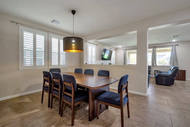 Building Photo - 7520 Fontera Ct