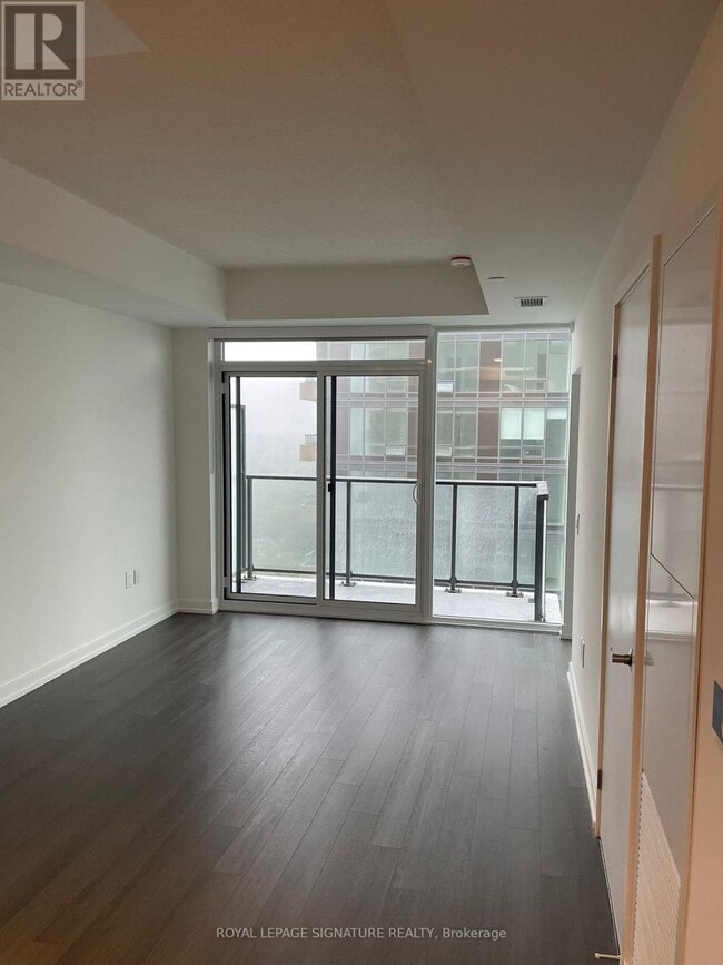 Building Photo - 4010 Eglinton Ave W