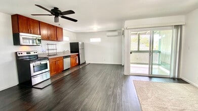 Building Photo - 108 Maluniu Ave