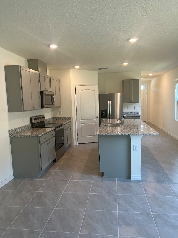 Building Photo - 2642 Angel Falls Dr