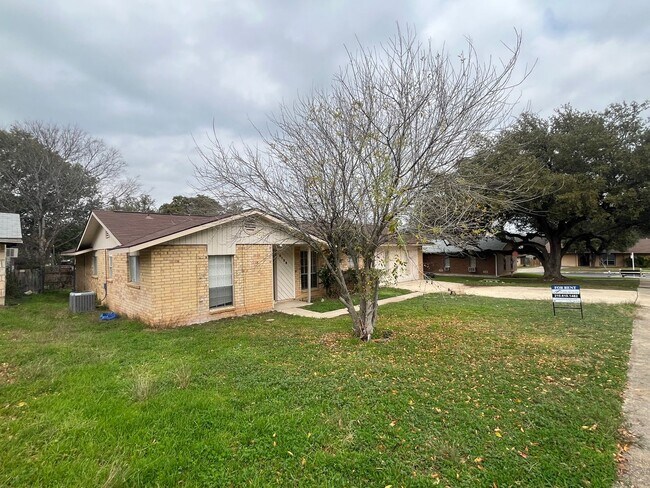 Foto del edificio - 3126 Meadow Creek St., San Antonio, TX. 78251