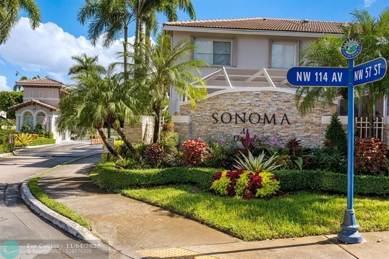 Primary Photo - 5620 NW 113th Pl