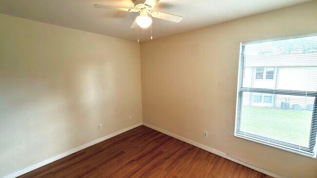 Foto del edificio - 4777 Orange Grove Blvd