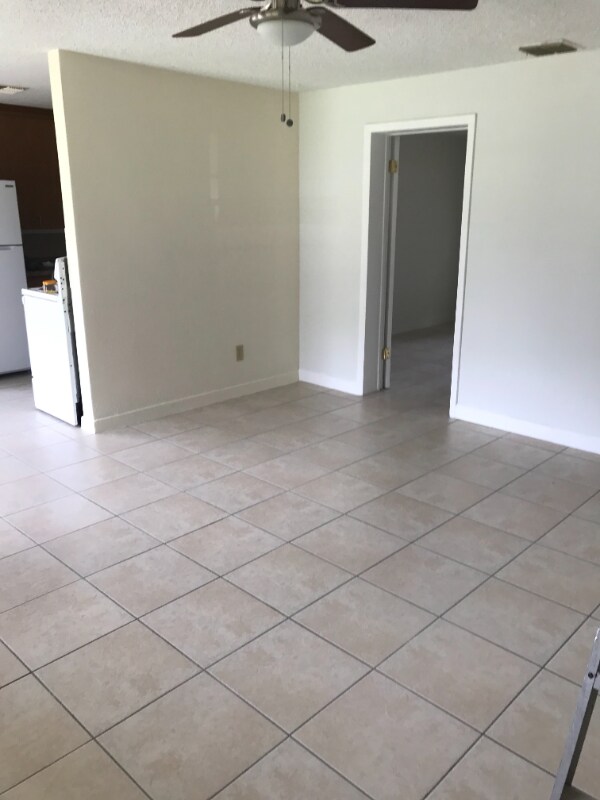 Foto del edificio - 2309 S Mills Ave