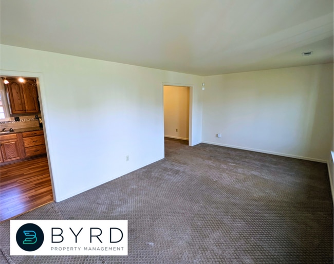 Building Photo - 9709 Ransom Hills Terrace