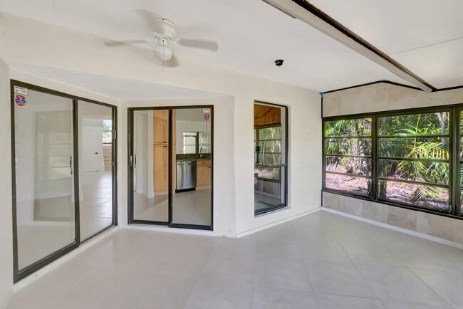 Building Photo - 9258 Ketay Cir