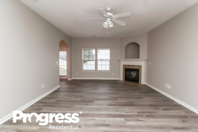 Building Photo - 418 Whitewater Way NW