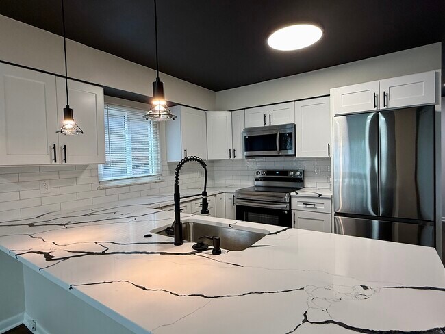 Foto del edificio - 316 E 18th Ave