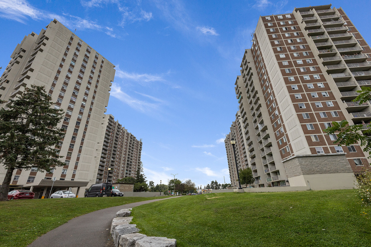 Primary Photo - Highland Towers Apartments