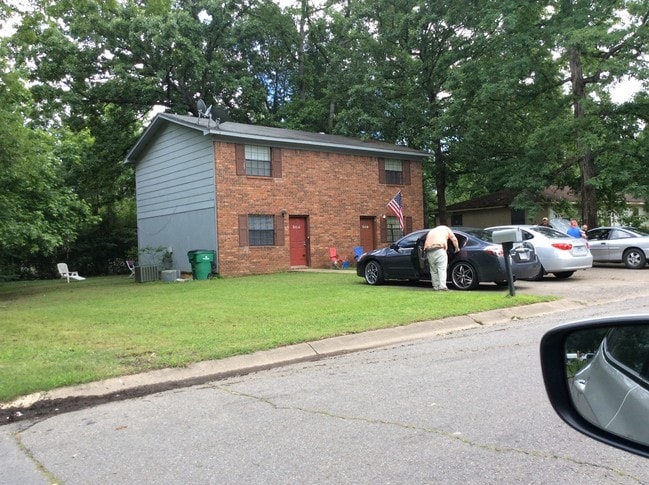 Building Photo - 50 Pheasant Run Dr Building Photo - 50 Pheasant Run Dr