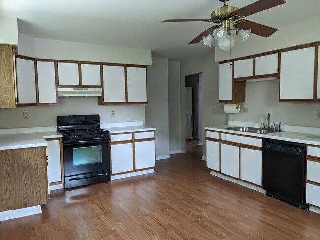 Foto del edificio - 8406 198th Ave