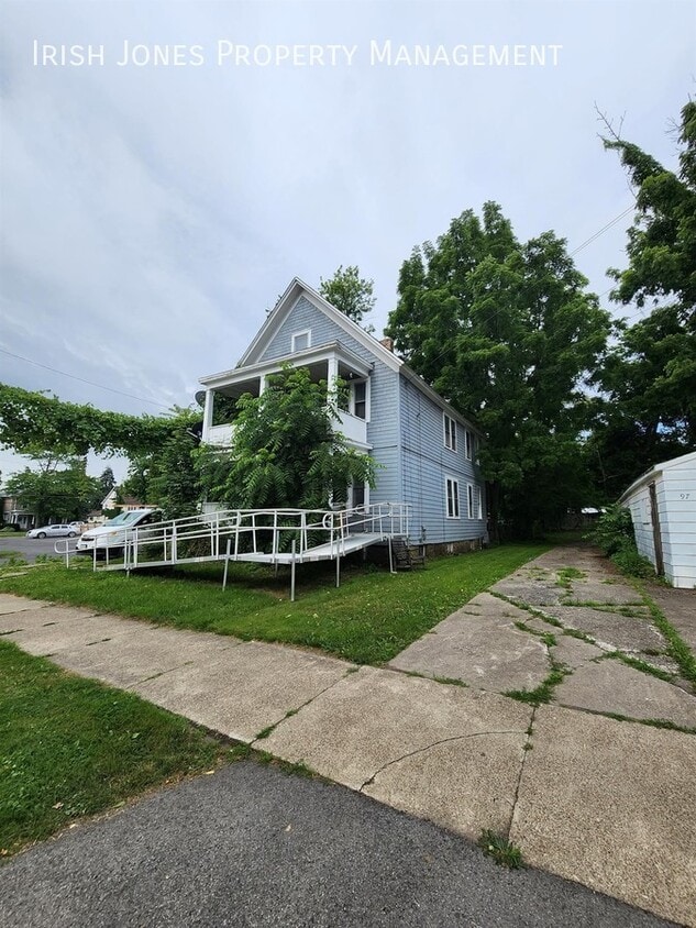 Primary Photo - 95 N Transit St