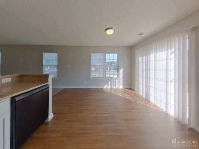Building Photo - 2023 Wexford Way Statesville NC