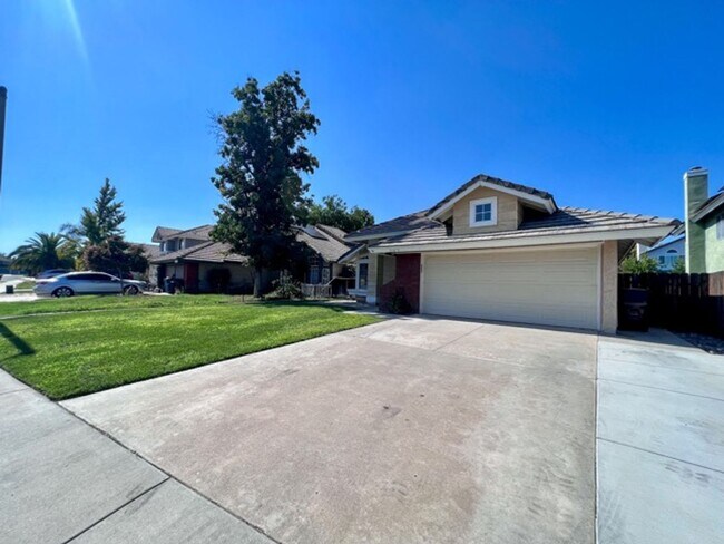 Foto del edificio - Coming Soon! 3 Bedroom SINGLE STORY home located in Murrieta for LEASE!