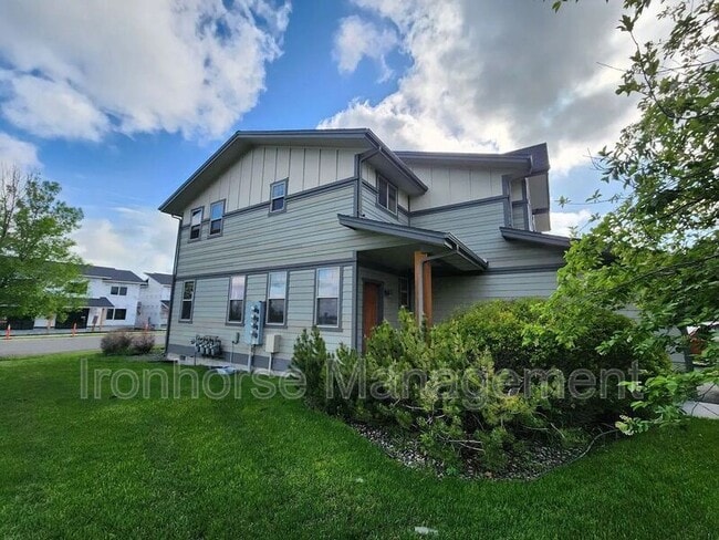 Building Photo - 2685 Typha Court