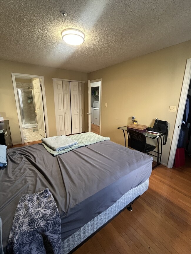 Photo - 30 Richmond Street4 - Master Bedroom Townhome