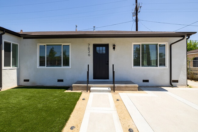 Building Photo - 7836 Claybeck Ave