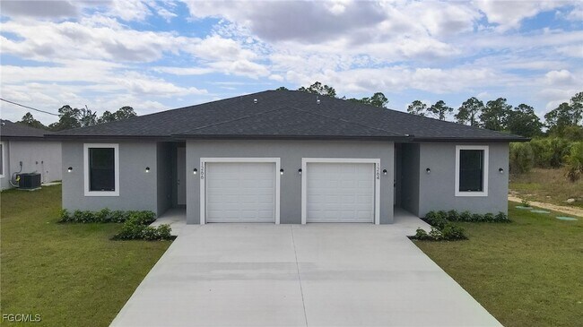 Foto del edificio - 1260 Milwaukee Blvd