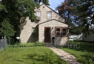 Building Photo - 4818 Fremont Ave N