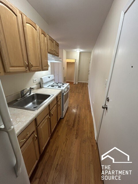 Foto del edificio - 4427 N Lawndale Ave