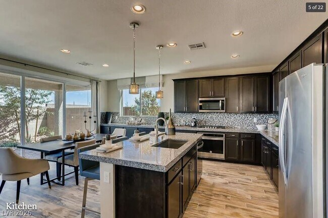 Foto del edificio - 9228 Swift Current Dr